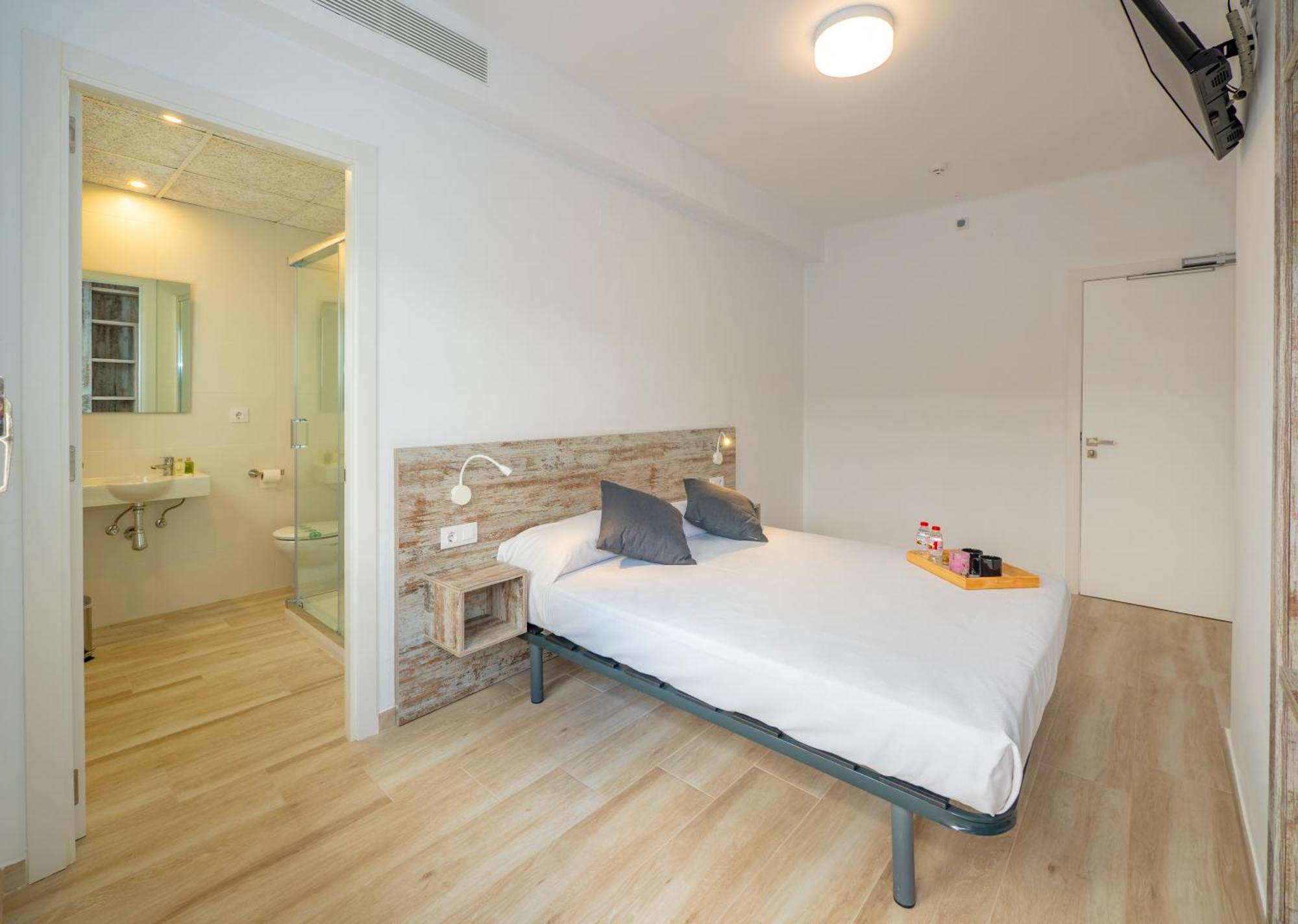Agi Gloria Rooms Roses Exterior photo